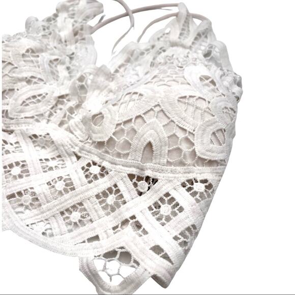 NWOT - WHITE BRALETTE unbranded Boho-inspired bralette white - Picture 3 of 13
